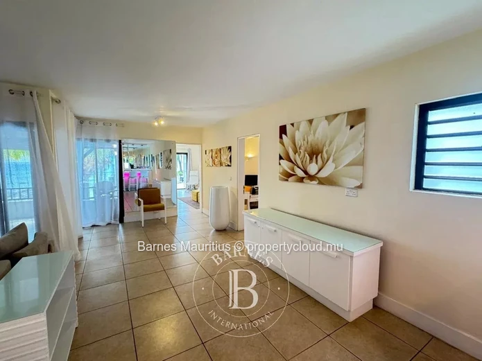 Trou Aux Biches - Beachfront Apartment With 3 Bedrooms.