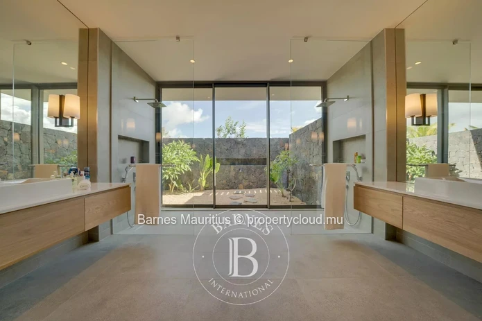 BEAU CHAMP - High end villa in a golf domain - 4 bedrooms