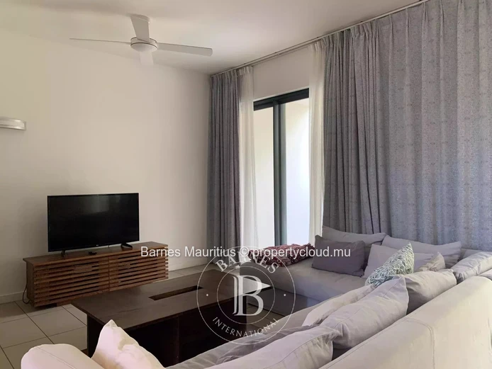 AZURI - 3-Bedroom House with Garden