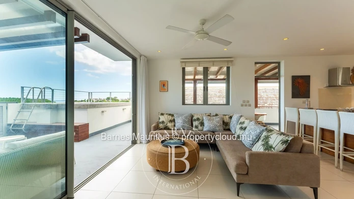 RIVIÈRE NOIRE - Appartement avec grande terrasse et piscine - 2 chambres