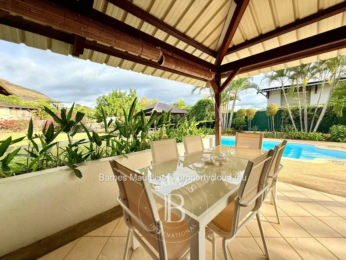 RIVIÈRE NOIRE - Exceptional Villa - 4 Bedrooms