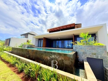 4 Bedroom Villa
