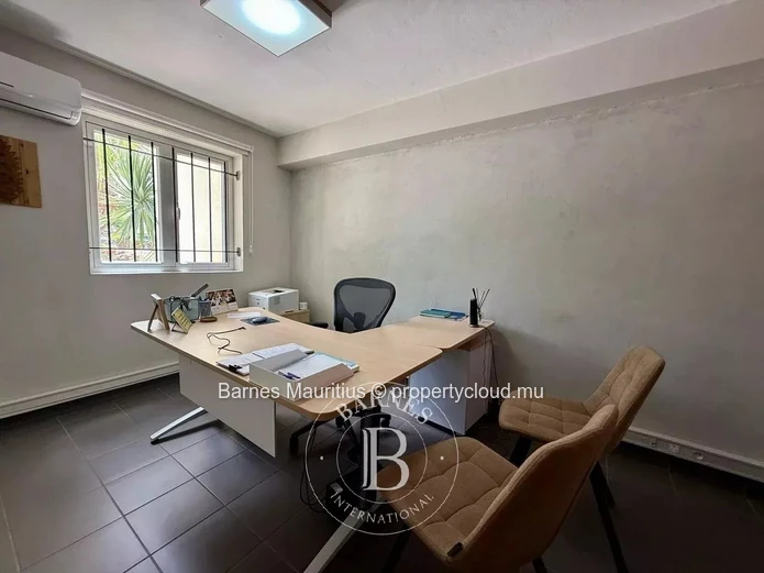 TAMARIN - Premium Furnished Office Space - 72 m²