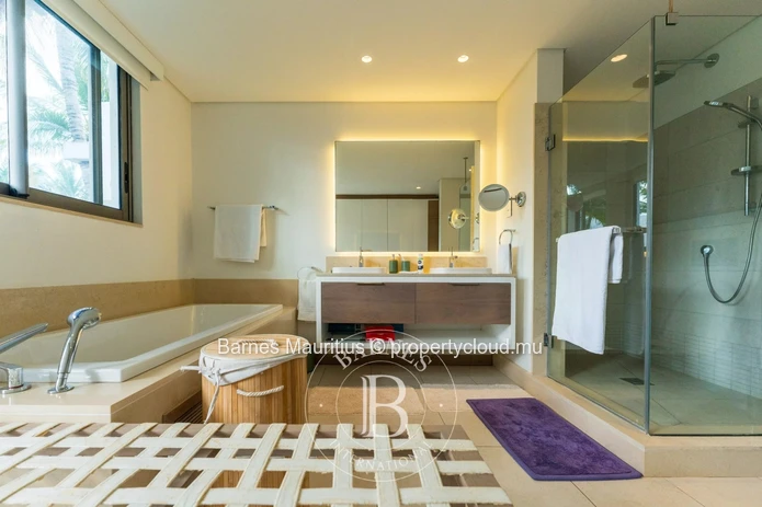 MONT CHOISY - Villa - 4 Bedrooms