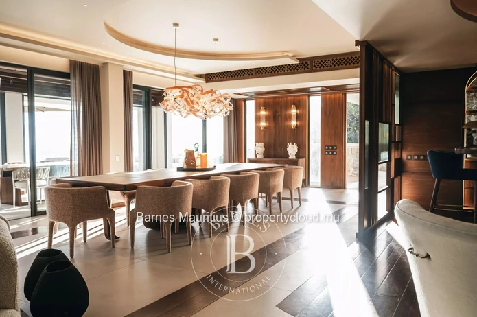 TAMARIN - Villa with Sea and Le Morne Views - 5 Bedrooms