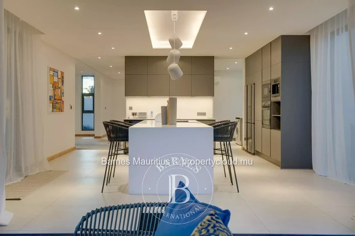BEAU CHAMP - Exceptional villa on the golf course - 5 bedrooms