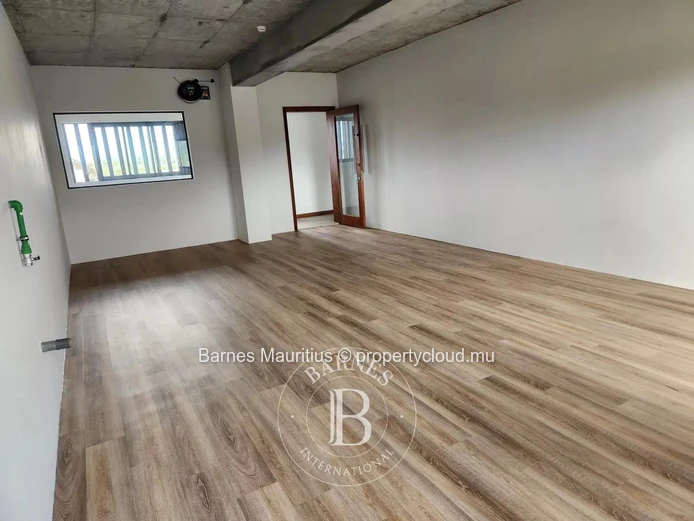 MOKA / HELVETIA  -  New office for rent  -  41 m2