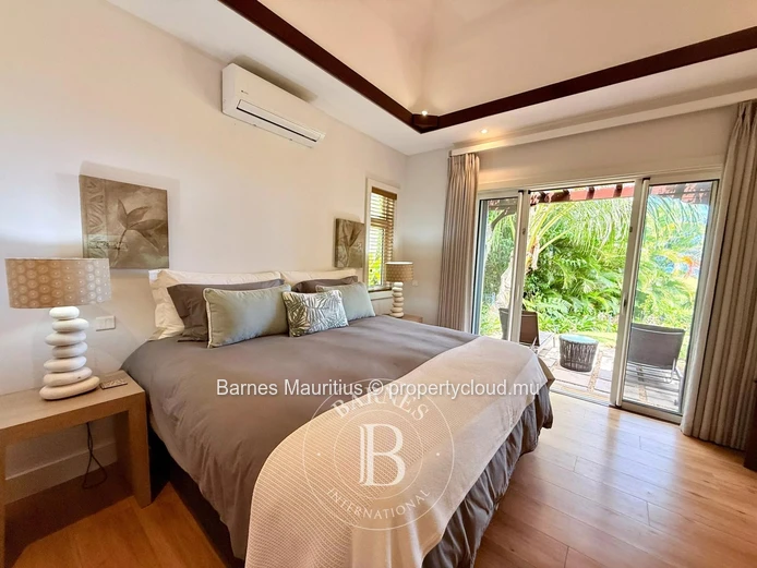 BEL OMBRE – Villa on Golf Course with Sea View – 4 Bedrooms