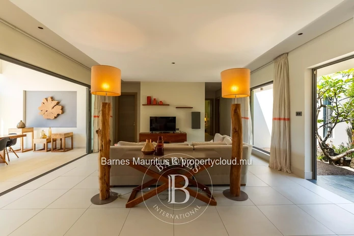 Anahita Golf Resort – Exceptional 4-Bedroom Villa with Pool and Park Views