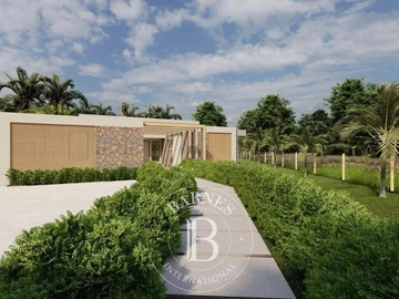 4 Bedroom Villa