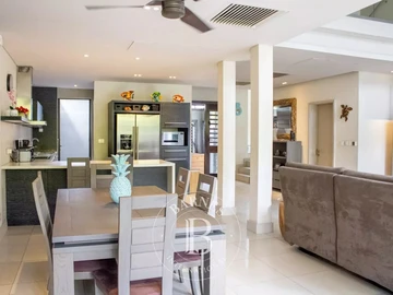 3 Bedroom Townhouse, Duplex