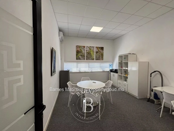 CALEBASSES - Office - 70 m²