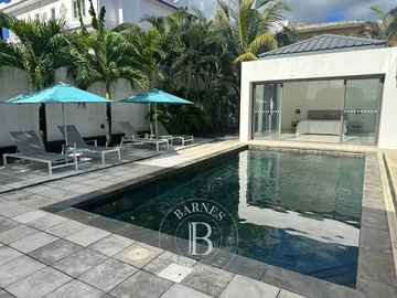 4 Bedroom Villa