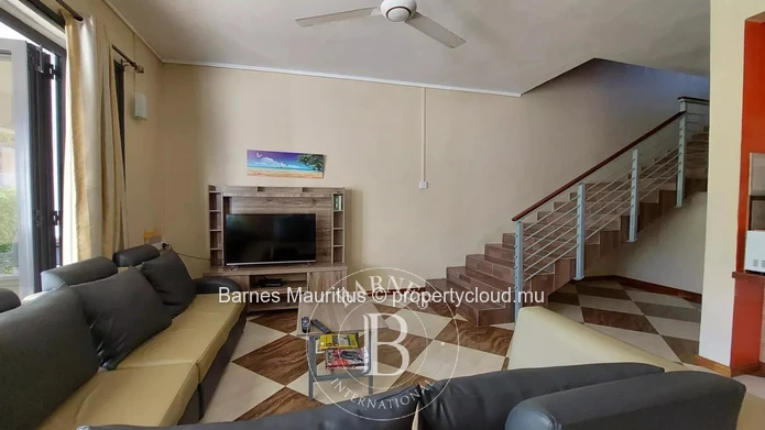BAIN BOEUF - Semi-Detached Villas Near the Beach - 9 Bedrooms