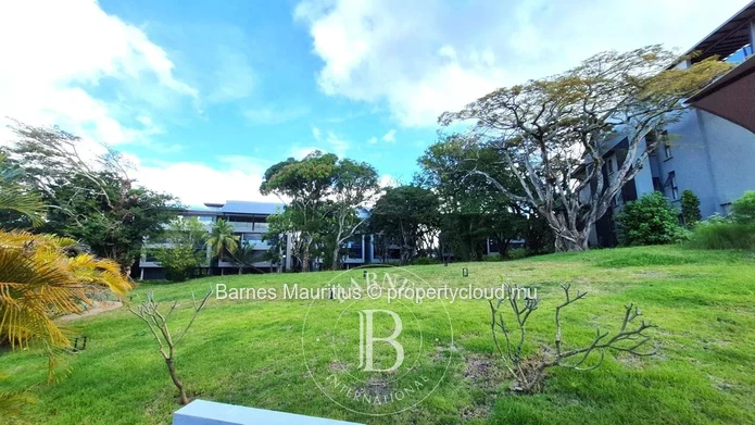 BELLE VUE - Appartement de Luxe avec Jardin - 4 Chambres ensuite