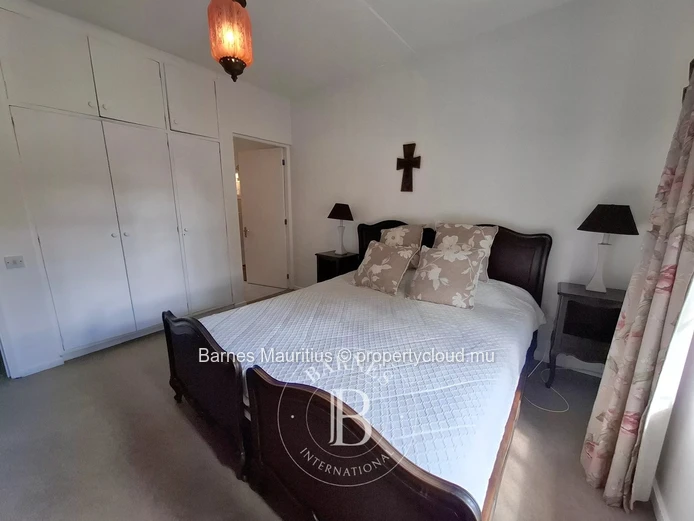 CUREPIPE - Bright and Cozy Apartment – 3 Bedrooms