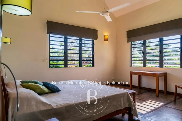 POSTE DE FLACQ - Seafront House - 4 Bedrooms