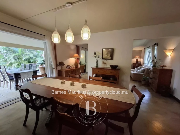 FLOREAL – Charming and Spacious Family Home - 3 Bedrooms