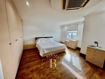 4 Bedroom Apartment