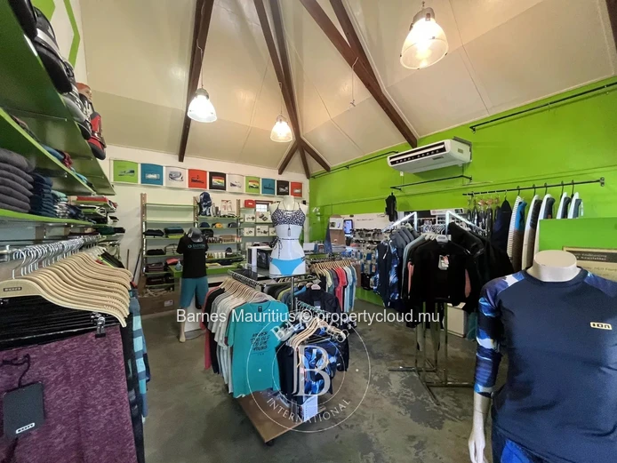 LE MORNE - Commercial space - 35 m²