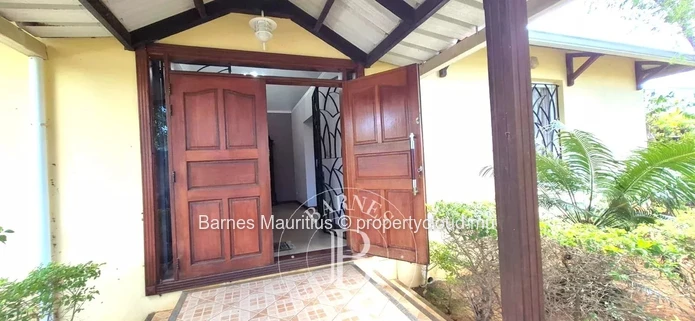 PEREYBÈRE  – Spacieuse et Belle Maison – 4 Chambres