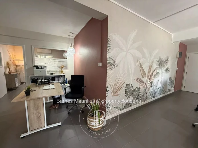 TAMARIN - Premium Furnished Office Space - 72 m²