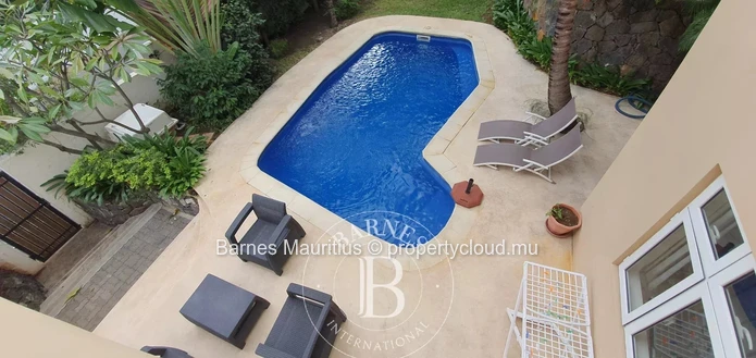TAMARIN – Spacious Character Villa – 4 Bedrooms