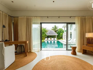 4 Bedroom Villa