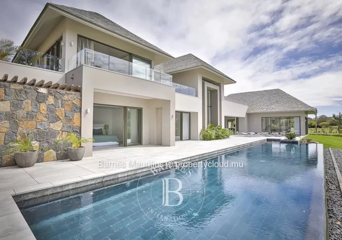 Anahita Golf Resort – 4-Bedroom Villa with Golf Course View