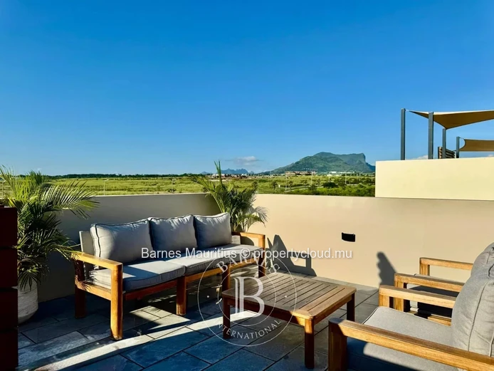 Flic-en-Flac – Elegant 2-Bedroom Apartment