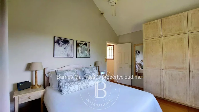 CALODYNE - Magnifique maison - 5 chambres