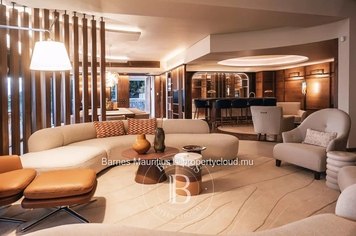 TAMARIN - Villa with Sea and Le Morne Views - 5 Bedrooms