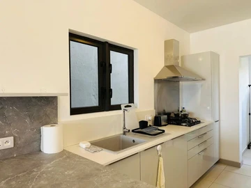 3 Bedroom Townhouse, Duplex