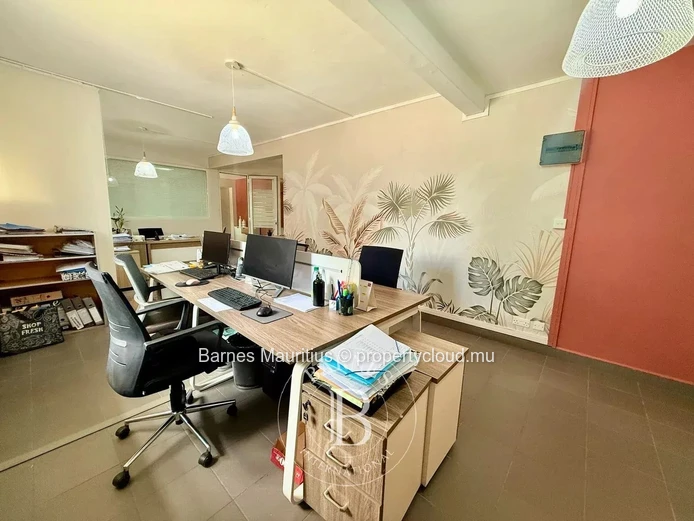 TAMARIN - Premium Furnished Office Space - 72 m²