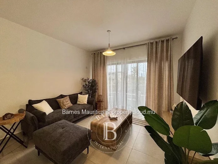 PHOENIX - Charming brand-new 1-bedroom apartment for rent.