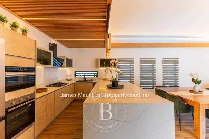GRAND BAIE - Villa neuve - 4 chambres