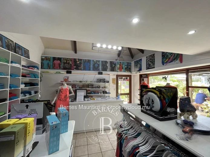 LE MORNE - Commercial space - 35 m²