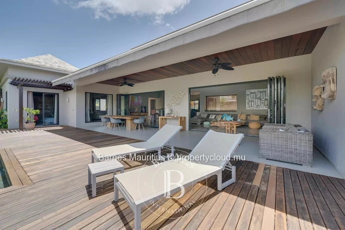 GRAND BAIE - Villa haut de gamme - 5 chambres