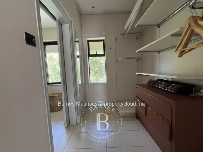 ANAHITA RESORT – Exceptional Sea View Villa – 5 Bedrooms