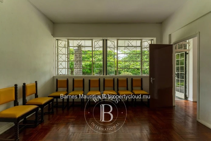 MOKA – Large Family House for Sale – 5 Bedrooms