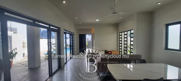 GRAND BAIE - Brand New 4-Bedroom House