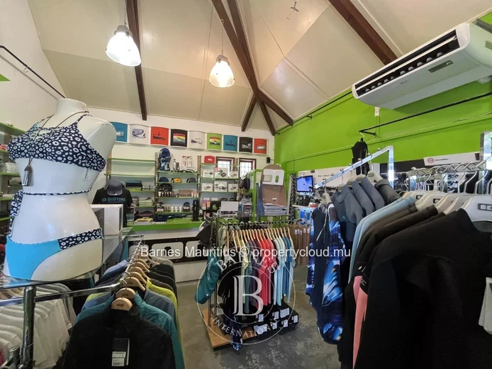 LE MORNE - Commercial space - 35 m²