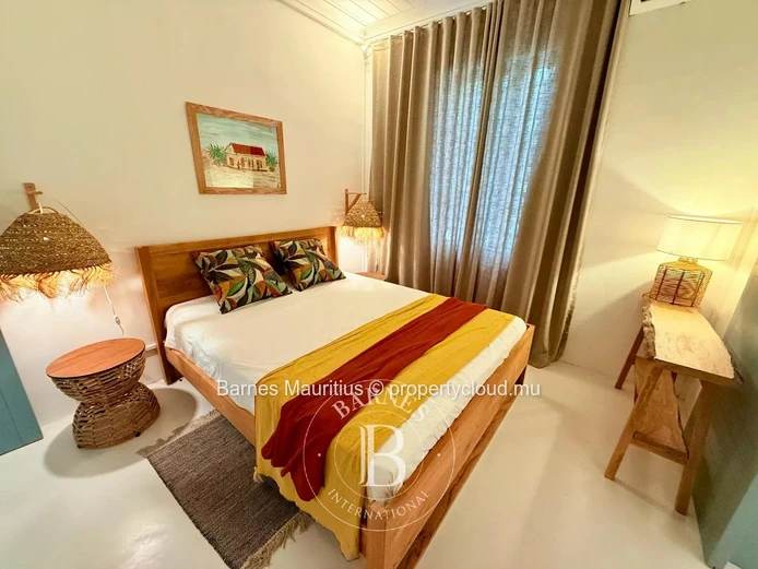 TAMARIN - Beachfront House - 3 Bedrooms