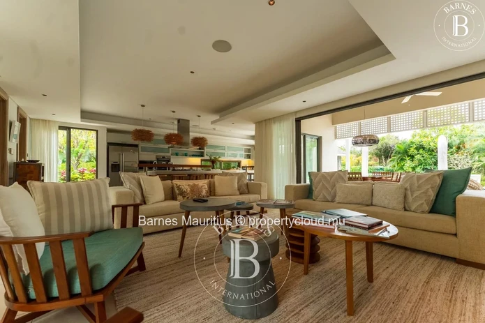 ANAHITA GOLF RESORT - Exceptional Villa 4 Bedrooms  with pool