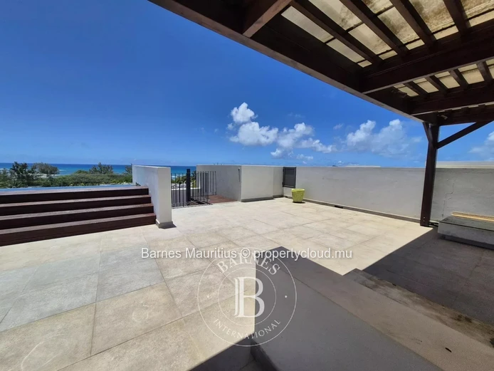 POINTE AUX CANONNIERS - Stunning penthouse with views -3 bedrooms