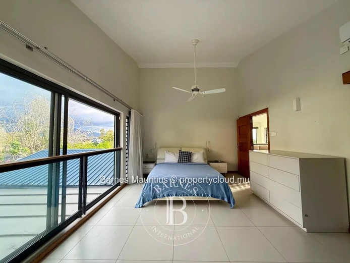 BLACK RIVER - Beautiful and Modern Family Villa - 4 Bedrooms
