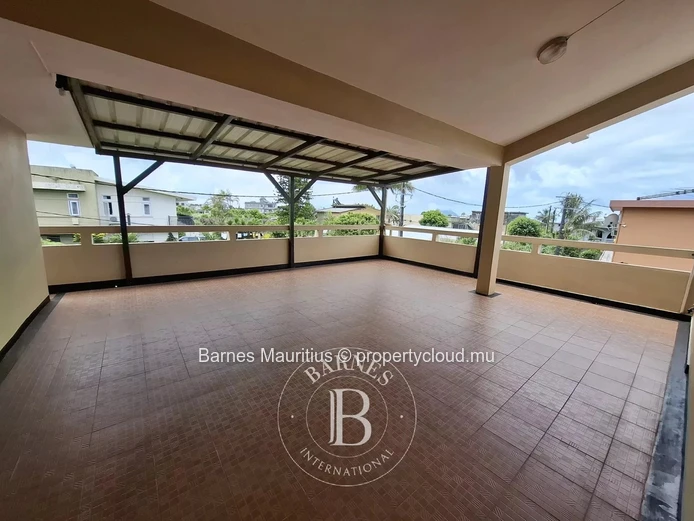 House for Sale – Eau Coulée - 7 rooms