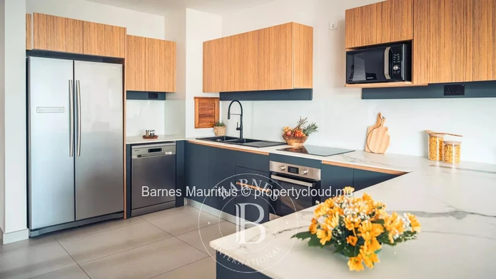 POSTE LAFAYETTE - Résidence de penthouses et d'appartements les pieds dans l’eau