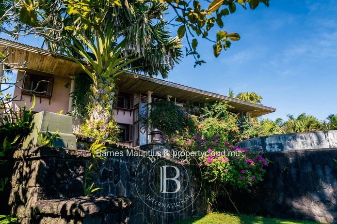 FLOREAL - Charming house with mountain views - 4 bedrooms