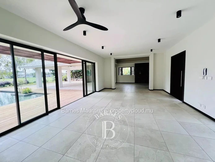 BEAU CHAMP - Golf vue villa - 4 bedrooms en-suite
